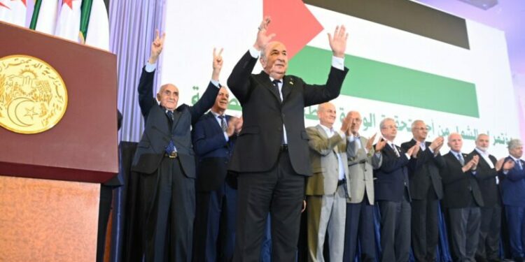 رابطة الطلبة تبارك قرار لم شمل الفلسطينيين