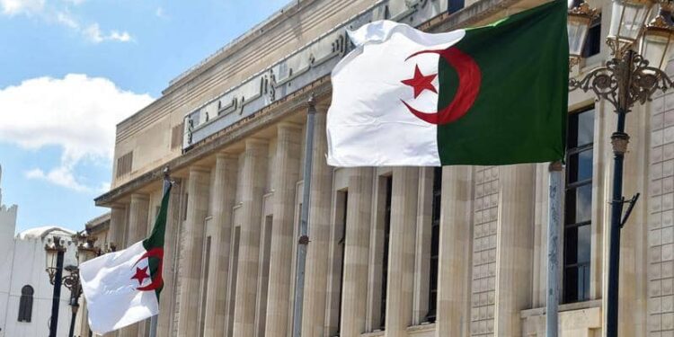 ما يعرضه الوزير الأول على البرلمان غدا