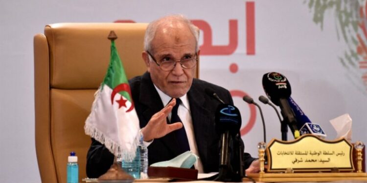 انتخابات بلدية جزئية.. الإقبال على مكاتب الاقتراع في تصاعد