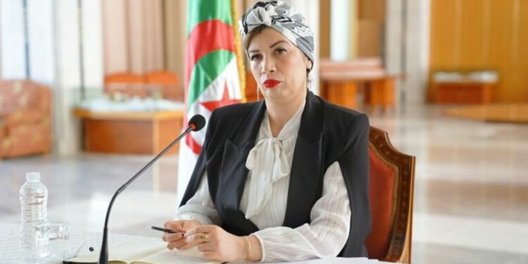 وزيرة الثقافة في زيارة إلى تيميمون (أجندة)