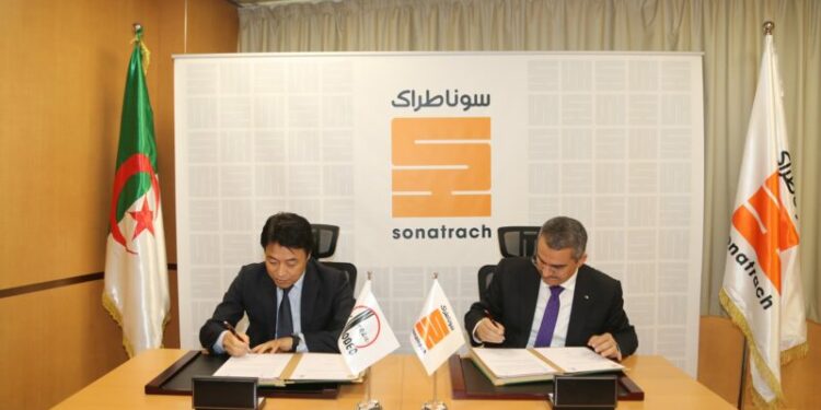 سوناطراك توقع مذكرة تفاهم مع “سينوباك” الصينية