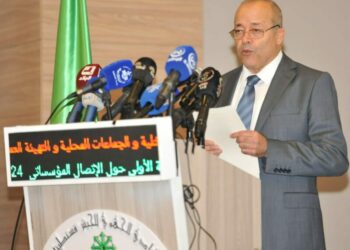 بوسليماني: الاتصال المؤسساتي من أولويات الحكومة