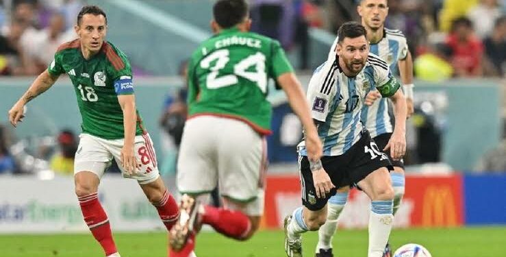 منتخب الأرجنتين ينتفض ويعزز حظوظ التأهل