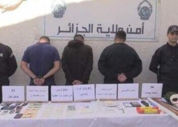 الإطاحة بجماعة إجرامية مختصة في بيع المخدرات بالعاصمة