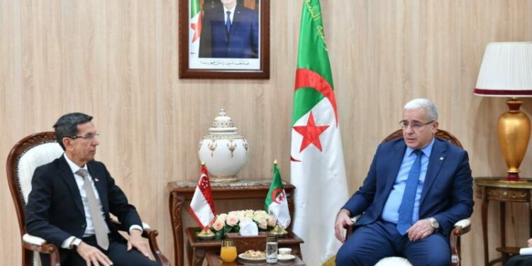 بوغالي يستقبل السفير غير المقيم لجمهورية سنغافورة