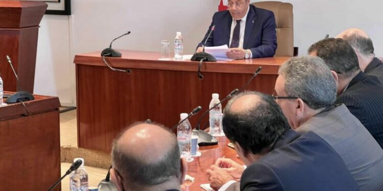 تنصيب أعضاء لجنة جائزة الابتكار للمؤسسة الصغيرة