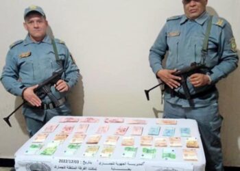 حجز مبالغ معتبرة من العملات الأجنبية