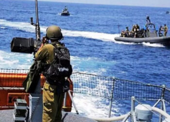 بحرية الاحتلال الصهيوني تستهدف الصيادين شمال قطاع غزة