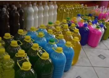 حجز 3500 لتر من مواد تنظيف غير مرخصة بأم البواقي