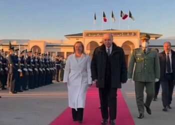 رئيسة مجلس الوزراء الإيطالي تنهي زيارتها للجزائر