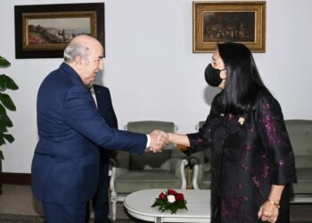 الرئيس تبون يستقبل مساعدة كاتب الدولة الأمريكي المكلفة بالمنظمات الدولية