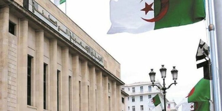 شركاء اجتماعيون.. بعيدا عن تلاعبات السياسة والمال الفاسد