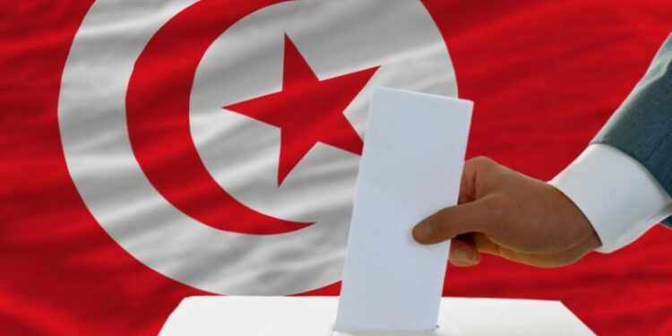دور ثاني من الانتخابات التشريعية في تونس أواخر الشهر