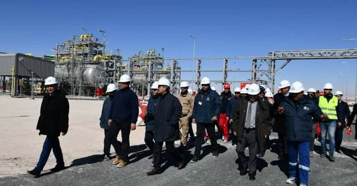 حكار يتفقد أشغال تطوير حقول الغاز بتميمون