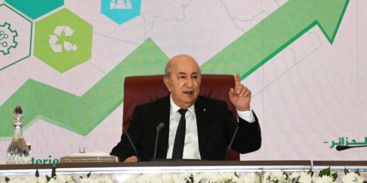 الرئيس تبون يضع حيز الخدمة محطة تصفية المياه المستعملة ببشار