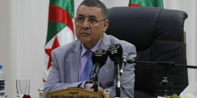 وزير الداخلية: الدولة ترافق الولايات العشر الجديدة