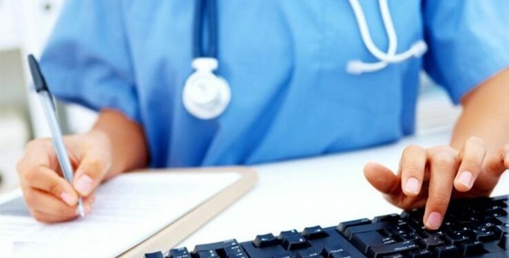 وزارة الصحة تفتح مسابقة توظيف وطنية