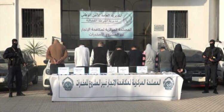 الإطاحة بشبكة تجار “كوكايين” بالعاصمة