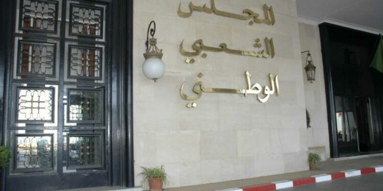 35 سؤالا شفويا لـ 7 وزراء غدا
