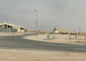 مركز حاسي قطارة يعالج 60 ألف برميل بترول يوميا