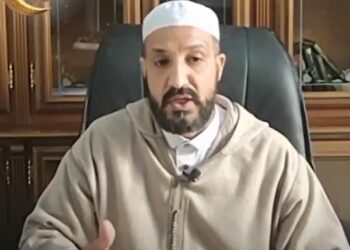 قصص وعبر مع الشيخ عيسى فضة