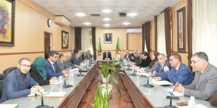 ندوة وطنية لتحضير الدخول المدرسي 2023-2024 قريبا