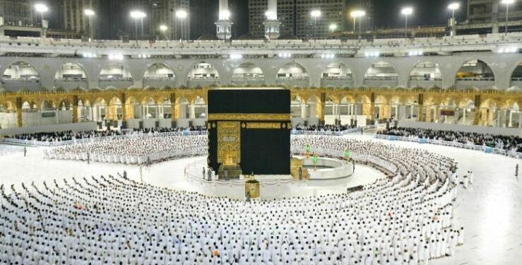 برنامج رحلات خاص لأداء مناسك العمرة في رمضان