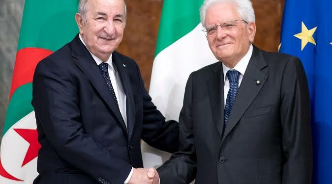 الرئيس تبون يتحادث مع نظيره الإيطالي