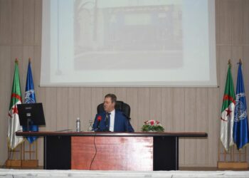 بن شيخ يقف على جاهزية قوات الوحدات الجمهورية للأمن