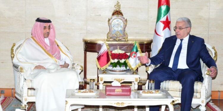 بوغالي يستقبل وزير العمل القطري