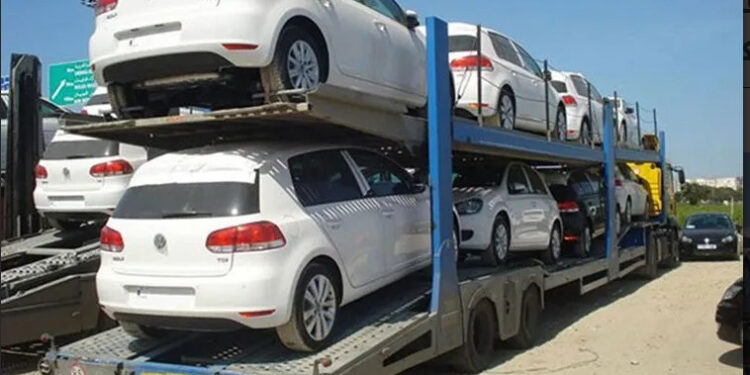 استيراد السيارات.. بيان هام من الجمارك
