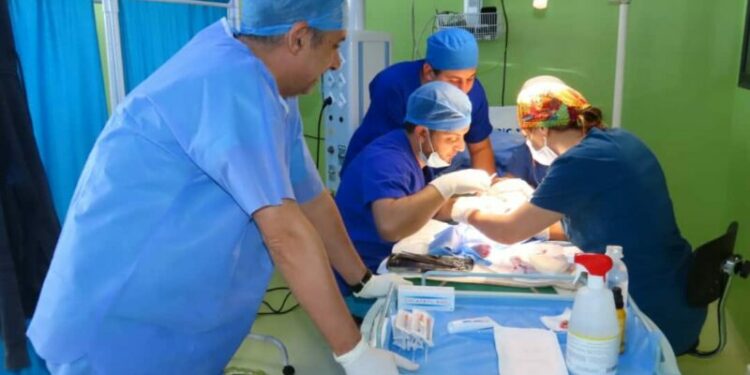 سايحي: لابد من اجراء عملية الختان في وسط استشفائي