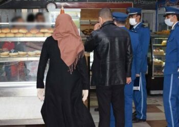 غلق 303 محل تجاري لهذه الأسباب