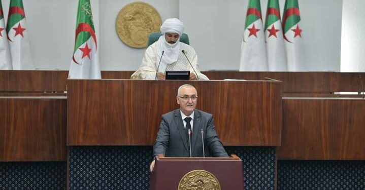 نظام مصرفي عصري ومناخ ملائم للمستثمرين
