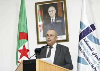 بوسليماني: الأسلوب الاستباقي في الدفاع عن الجزائر مطلوب