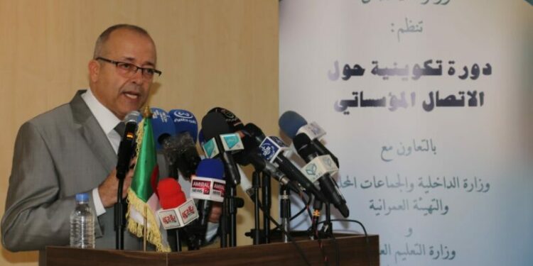 بوسليماني: القانون العضوي للإعلام إضافة هامة في سياسة الاتصال الوطني
