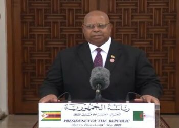 رئيس برلمان زيمبابوي يتحدث عن العلاقات السياسية والشراكة مع الجزائر
