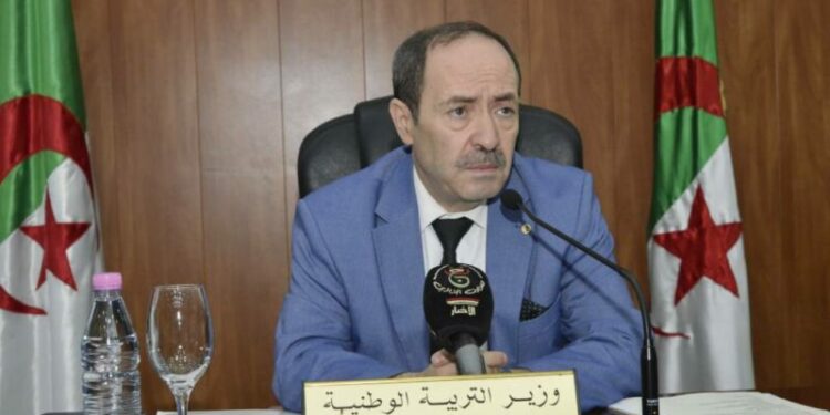 ما قاله وزير التربية بشأن أسئلة الامتحانات الرسمية