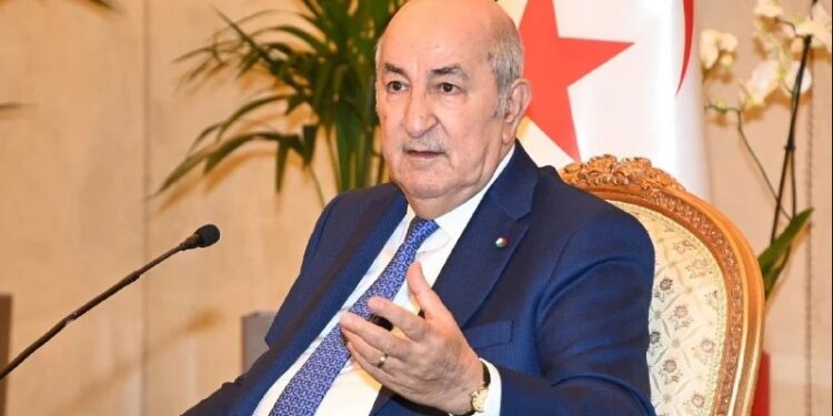 الرئيس تبون يلتقي ممثلين عن الجالية بالبرتغال
