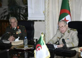 الفريق أول شنقريحة يستقبل اللواء الأردني أحمد الحنيطي