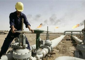 الجزائر تمدّد خفض إنتاجها الطوعي للبترول حتى نهاية 2024