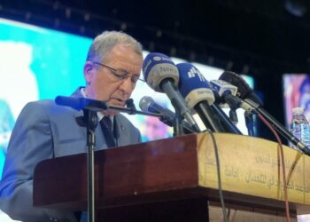 ديدوش: الجزائر تتطلع لصناعة سياحية رائدة