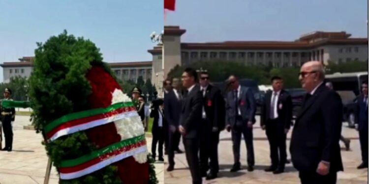 رئيس الجمهورية يضع إكليلا من الزهور أمام نصب أبطال الشعب التذكاري ببكين
