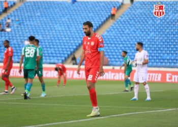 ابعاد أربعة أساسيين من تشكيلة الشباب أمام الوحدة الإماراتي