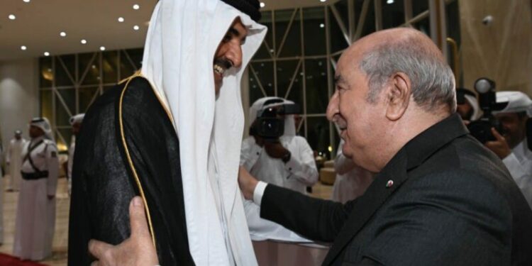 رئيس الجمهورية يصل قطر