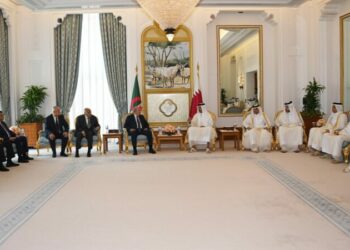 رئيس الجمهورية يُستقبل من قبل أمير قطر