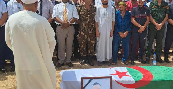 تشييع جنازة شهيد الواجب عريف أول بن حميد صالح بالشلف