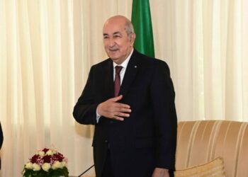 فلسطينيون يثمنون عاليا موقف رئيس الجمهورية