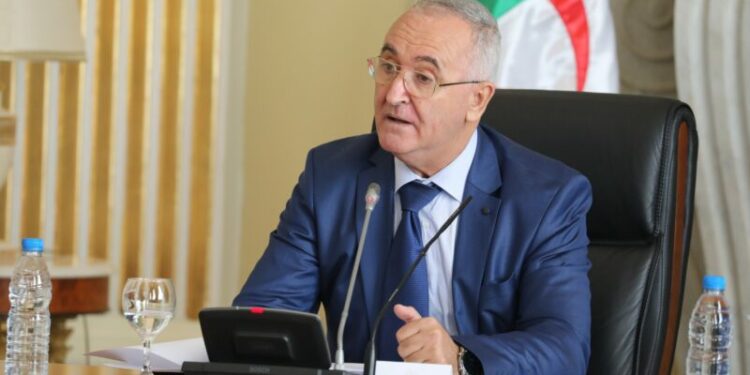دفتر شروط منح العقار الاقتصادي جاهز