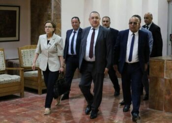 مراد في تيزي وزو لتقديم واجب العزاء لضحايا الحرائق